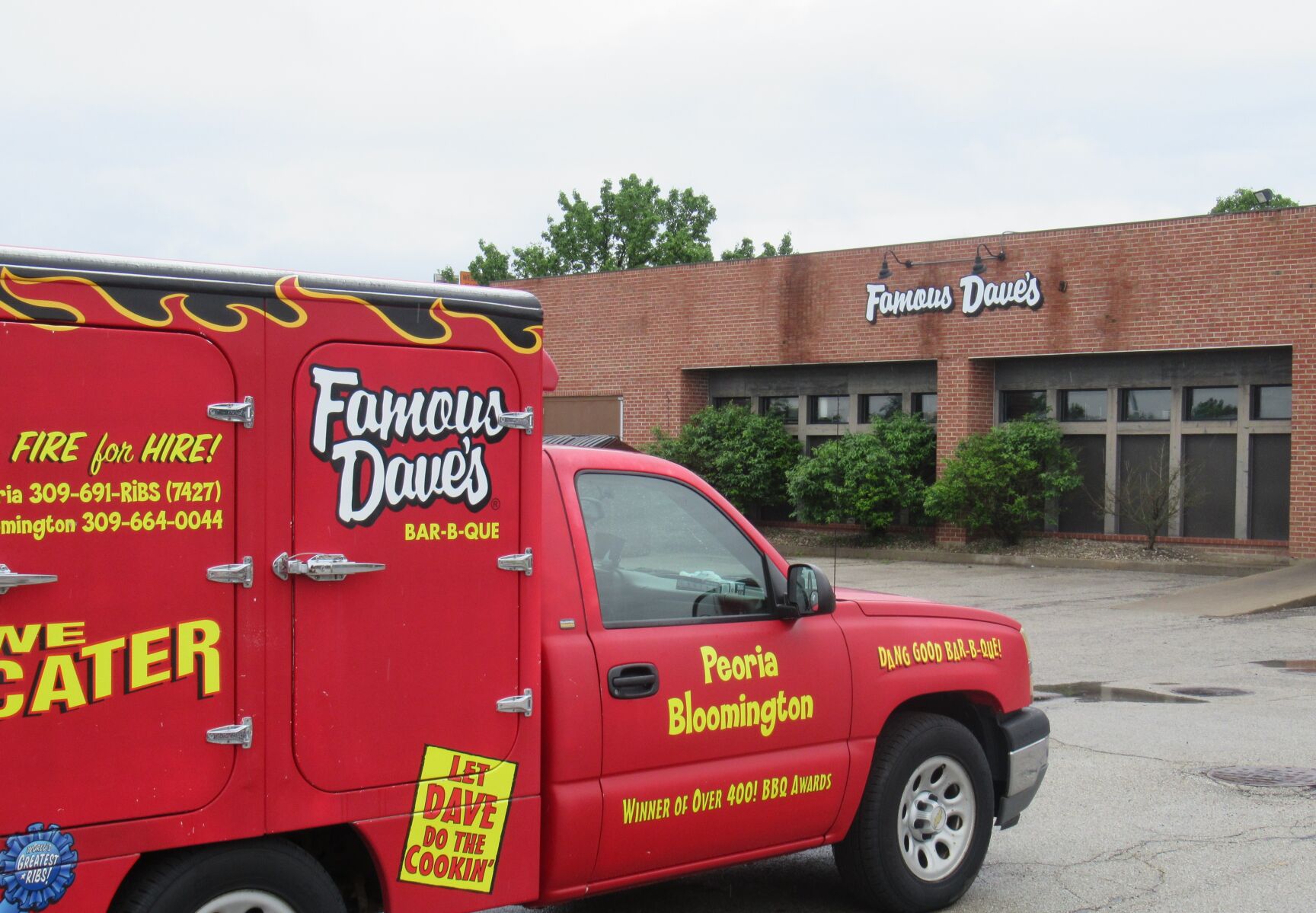 Famous Dave's